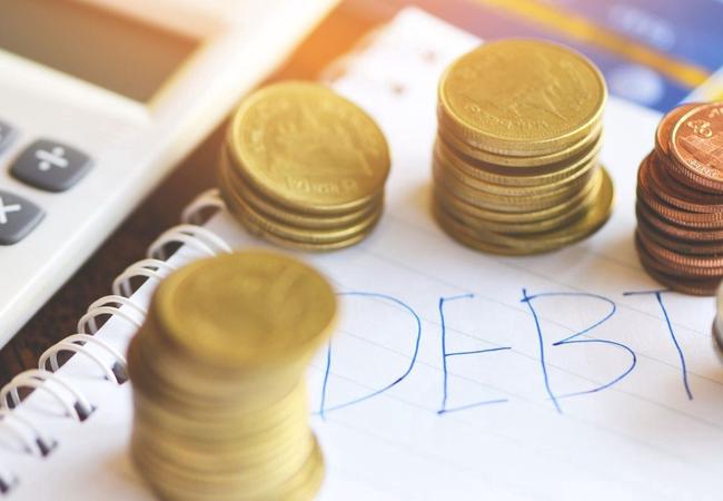 Ciclo de vida de uma dívida: do atraso à negociação, entenda como funciona