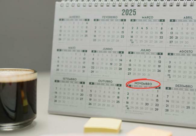 Feriados de novembro 2025: confira as folgas que terão este mês