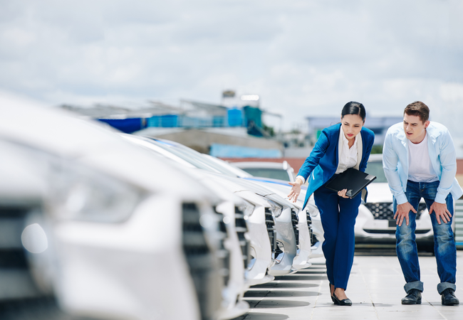 Comprar carros em leilão: Vale a pena? O que é preciso saber?